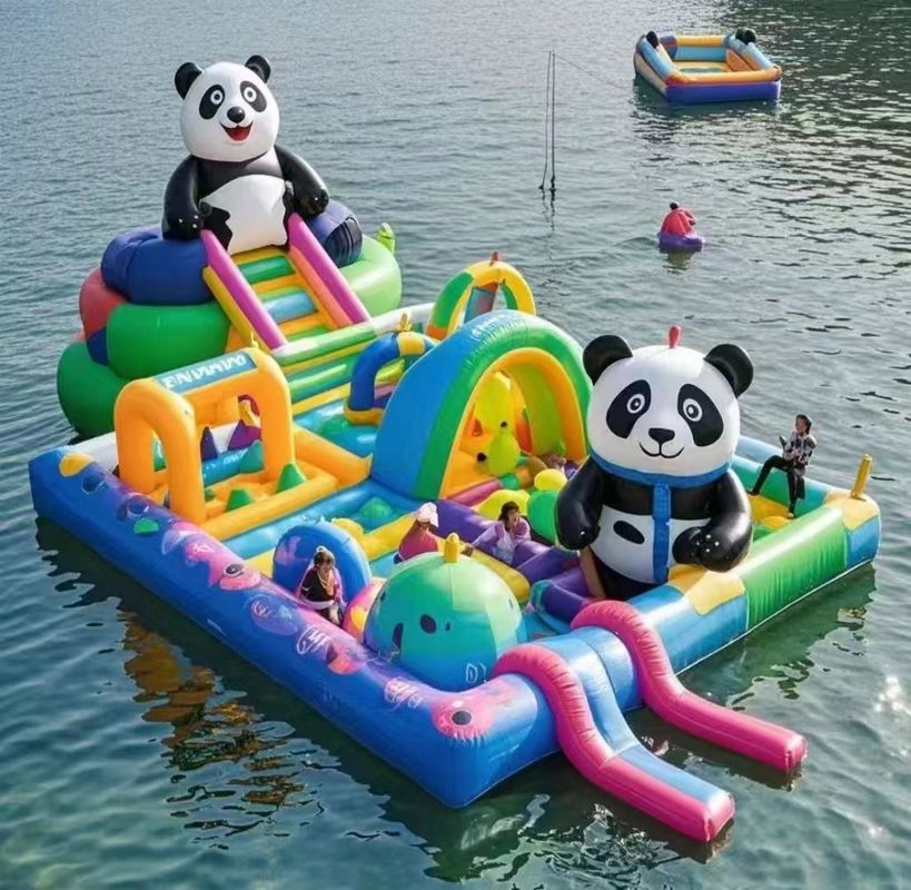 Kommerzielles Sprunghaus Aufblasbares Schloss für Kinder Wasserpark Spiel Panda Wasserrutsche