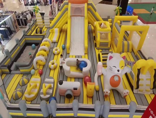 Ausrüstung für kommerzielle Spielplätze Kinder aufblasbare Burg Fantasy Castle Serie