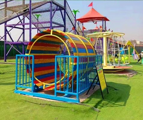 Spielhaus ohne Antrieb für Kinder zwischen 2 und 15 Jahren